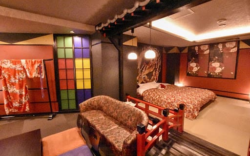 ココデソーレ＆モー